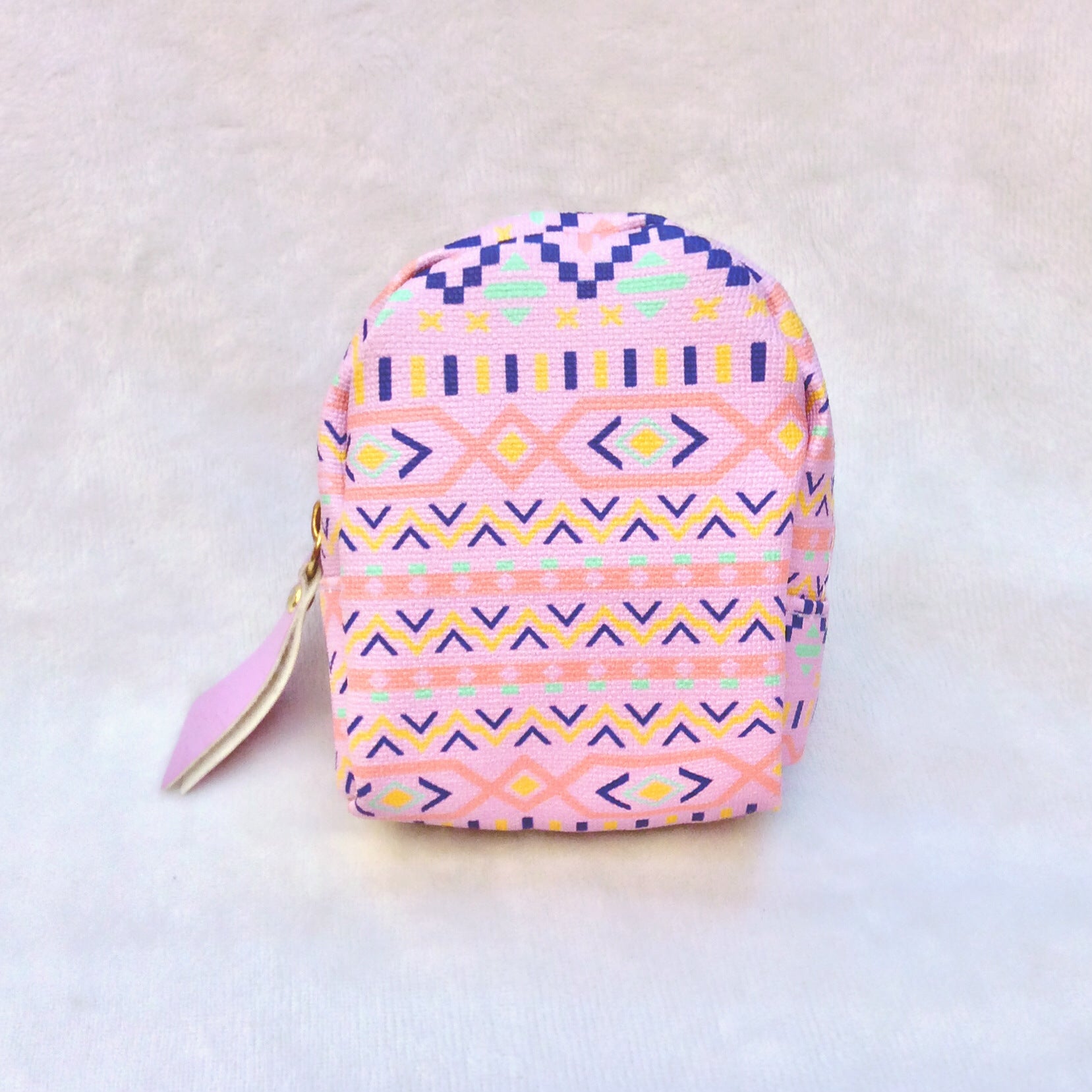 PU AZTEC MINI MINI MINI MINE MUNSO MINUSE PUNSO